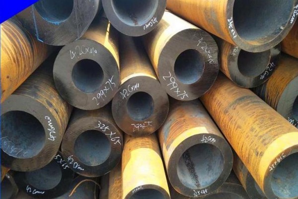 中牟中牟中牟42CrMo无缝钢管 汽车工程机械配件合金无缝管